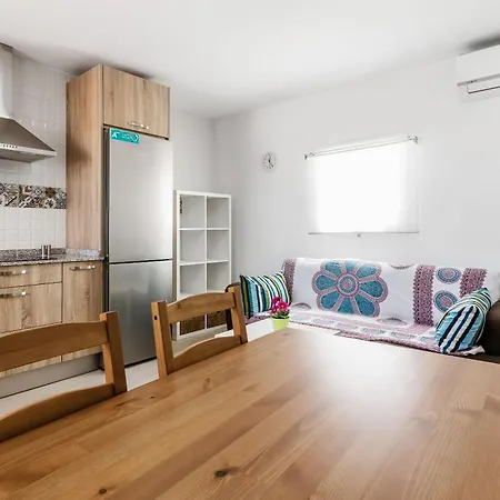 Апартаменти Casa Piedra De La Rendona *