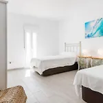 Casa Piedra De La Rendona *